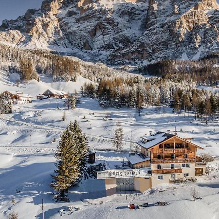 Garni Baita San Cassiano  Esterno foto