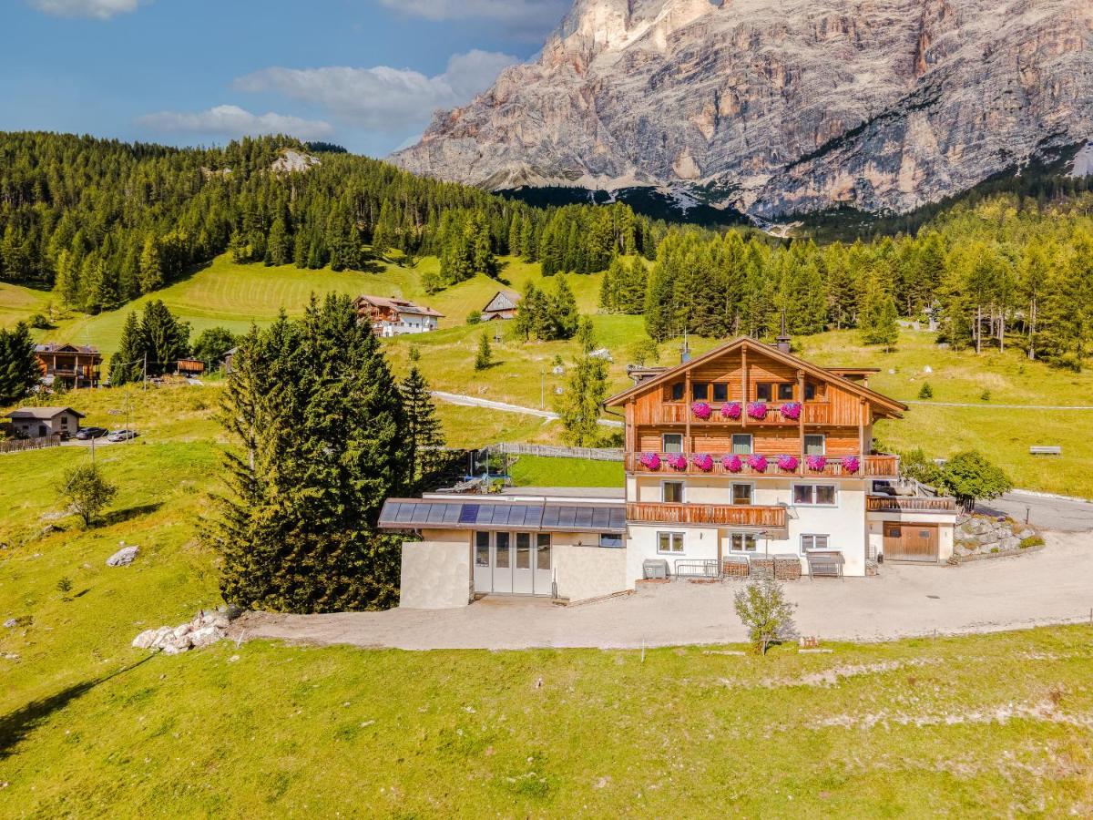 Garni Baita San Cassiano  Esterno foto