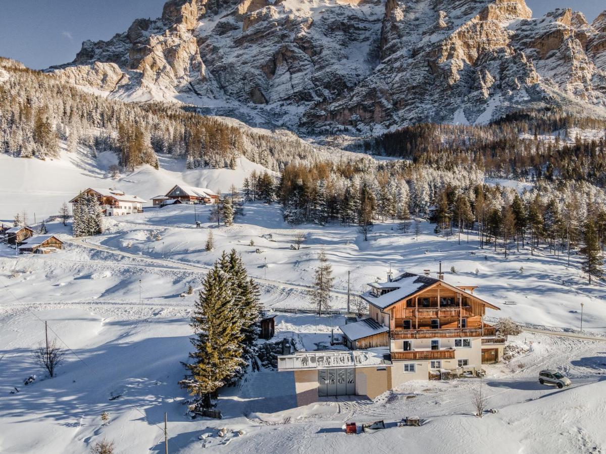 Garni Baita San Cassiano  Esterno foto