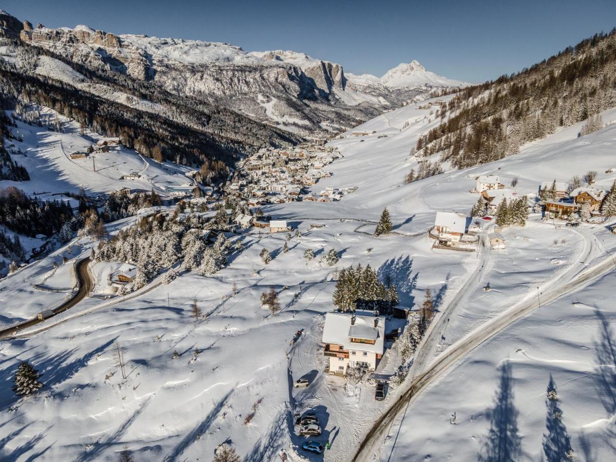 Garni Baita San Cassiano  Esterno foto