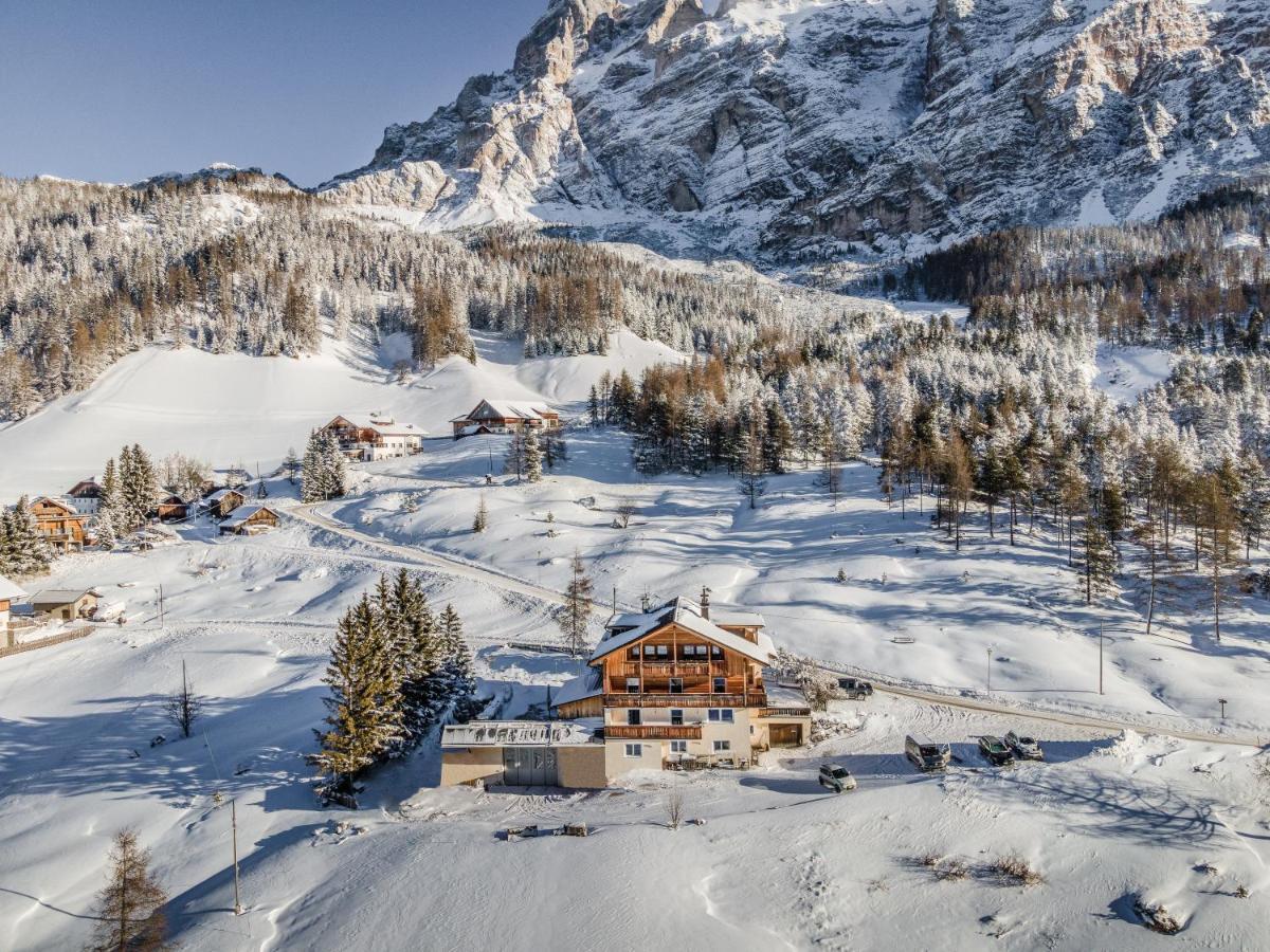 Garni Baita San Cassiano  Esterno foto